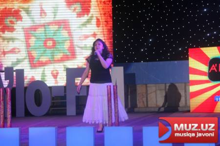 Alo FM 6 yoshda (2012)